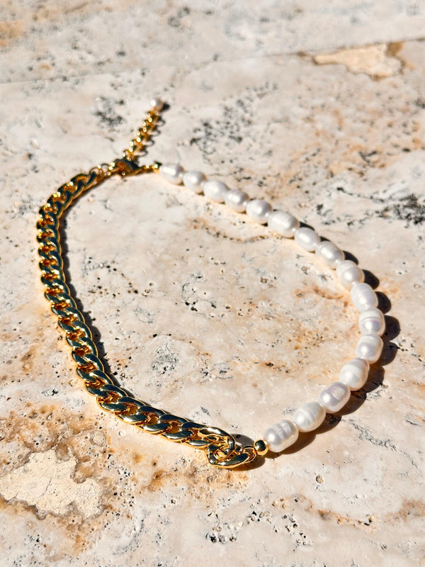 Thais Pearl Chain Necklace