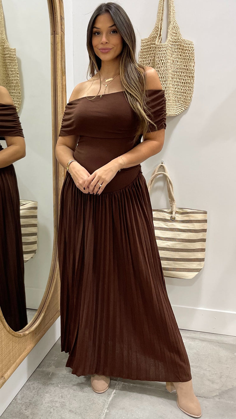 Carolyn Chocolate Dress Chocolate / Medium Carolyn Chocolate Dress Chocolate / Medium