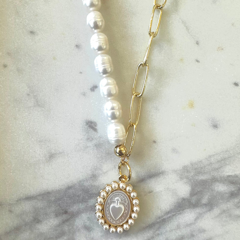 Sacred Pearl Necklace - PRINZZESA BOUTIQUE