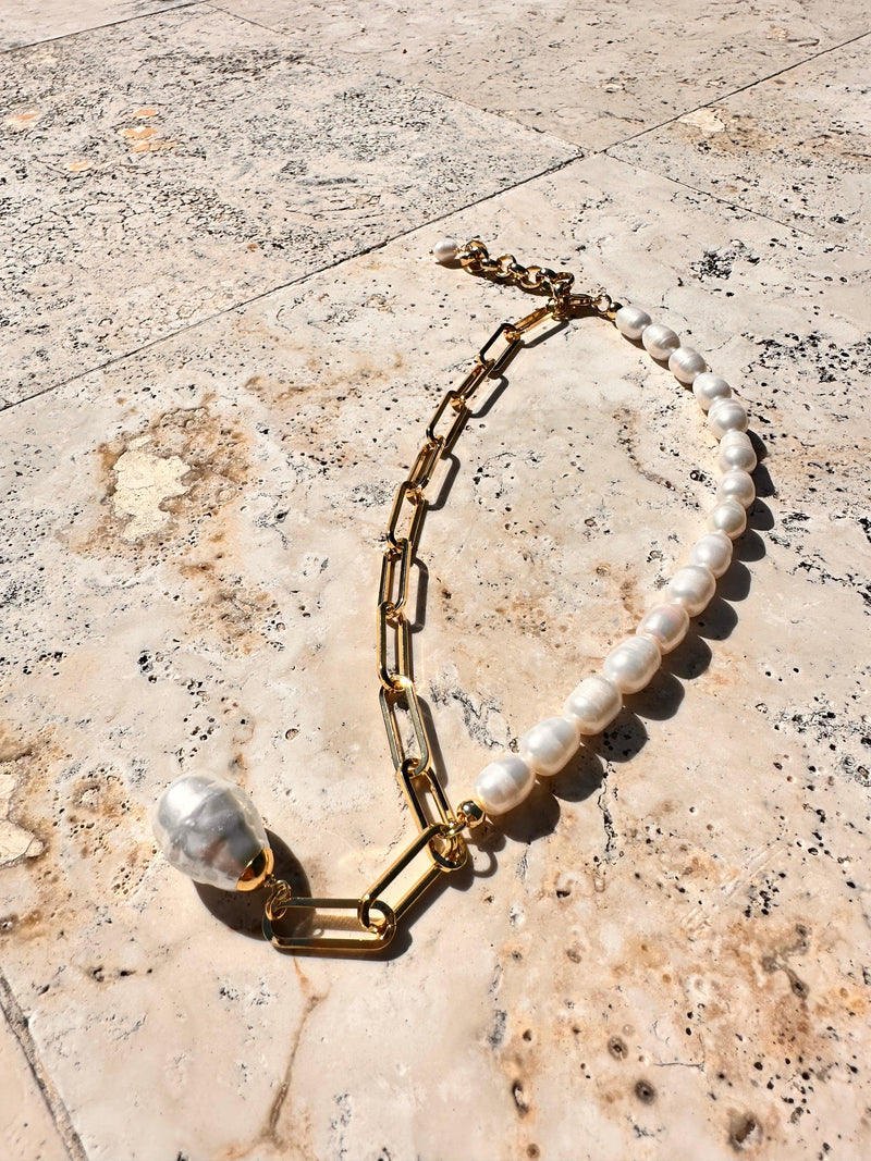 Evelyn Pearl Necklace