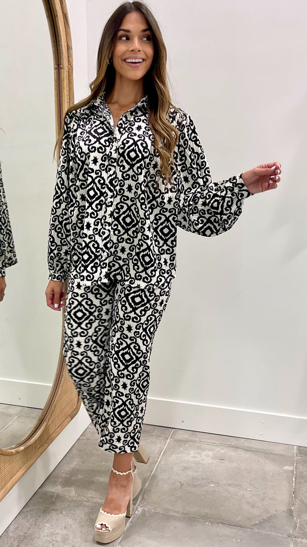 Black and White Geo Print Pants