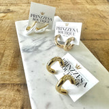 Elise Small Gold Hoops - PRINZZESA BOUTIQUE