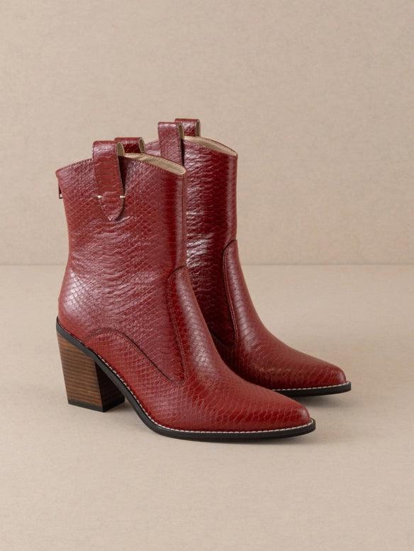 The Tara Red Two Paneled Western Boot - PRINZZESA BOUTIQUE