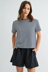 ELASTIC WIAST SHORTS