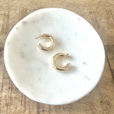 Elise Small Gold Hoops - PRINZZESA BOUTIQUE