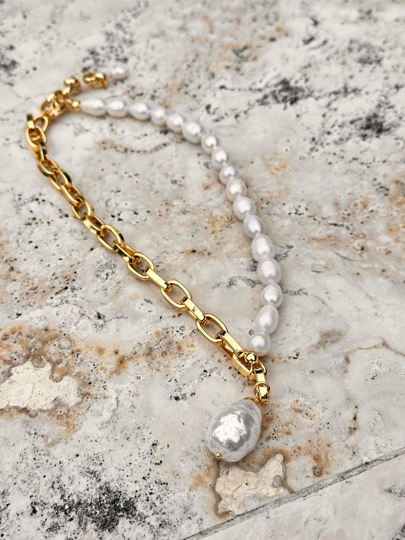 Amanda Pearl Necklace - PRINZZESA BOUTIQUE