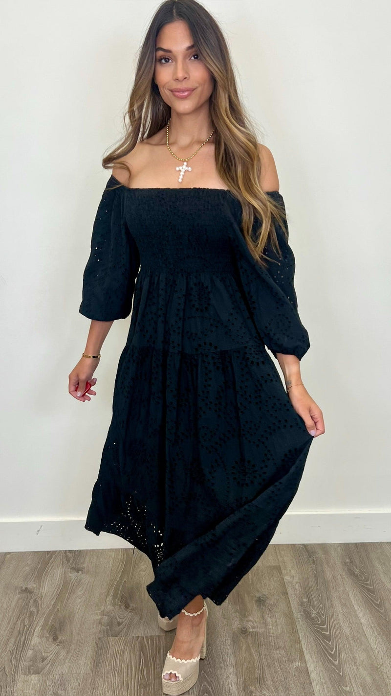 Isabella Eyelet Maxi Dress - PRINZZESA BOUTIQUE
