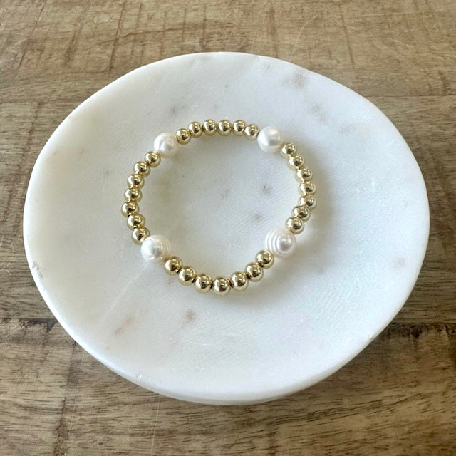 Compass Pearl Gold Beaded Bracelet - PRINZZESA BOUTIQUE