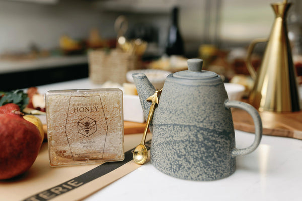 Grey Teapot - PRINZZESA BOUTIQUE