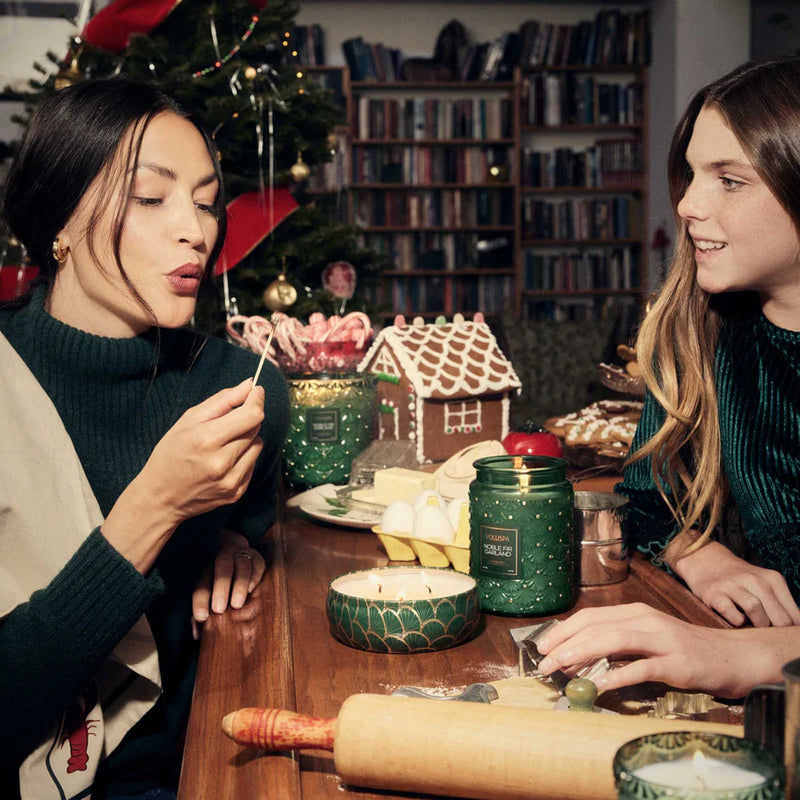 Noble Fir Garland Large Jar Candle