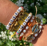 Trendy Cowrie Bracelet - PRINZZESA BOUTIQUE