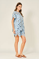 FLOWER EYELET SHORT SLEEVE TOP