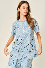 FLOWER EYELET SHORT SLEEVE TOP