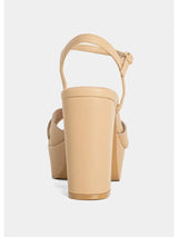 Gwen in Nude Heel
